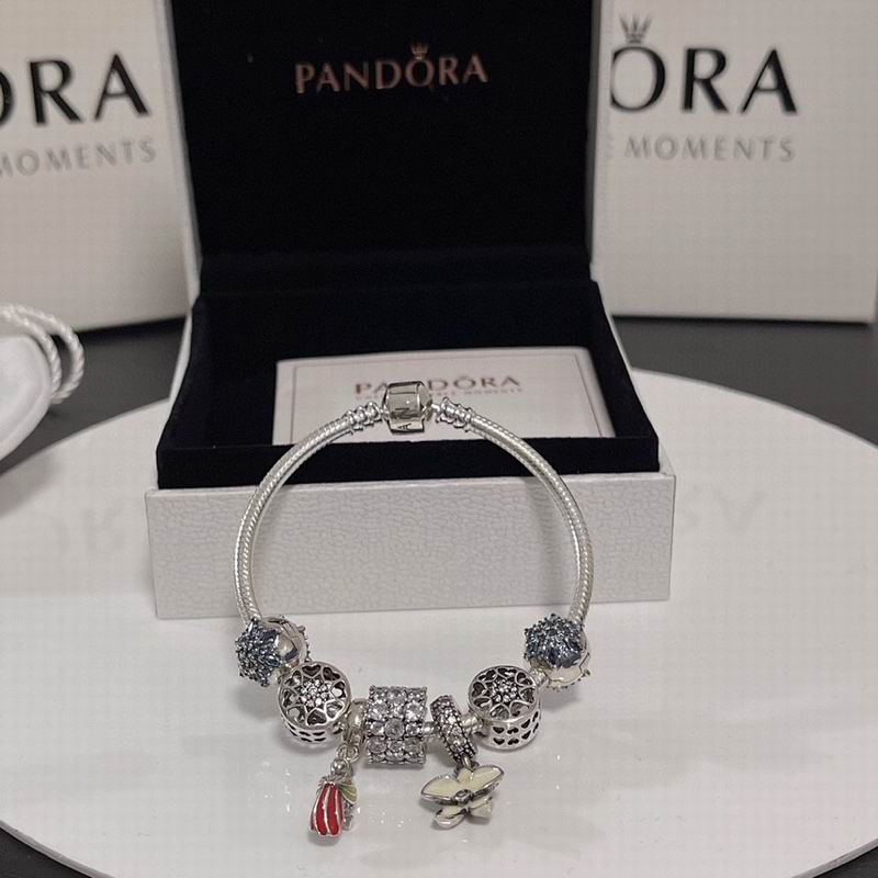 Pandora bracelet 16-21 01yxx42